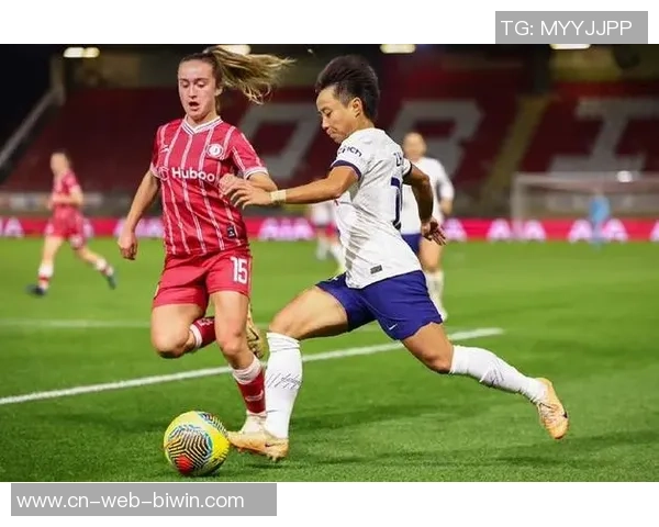 张琳艳足球之夜精彩瞬间回顾与赛场背后的故事分享 张琳艳足球之夜精彩瞬间回顾与赛场背后的故事分享